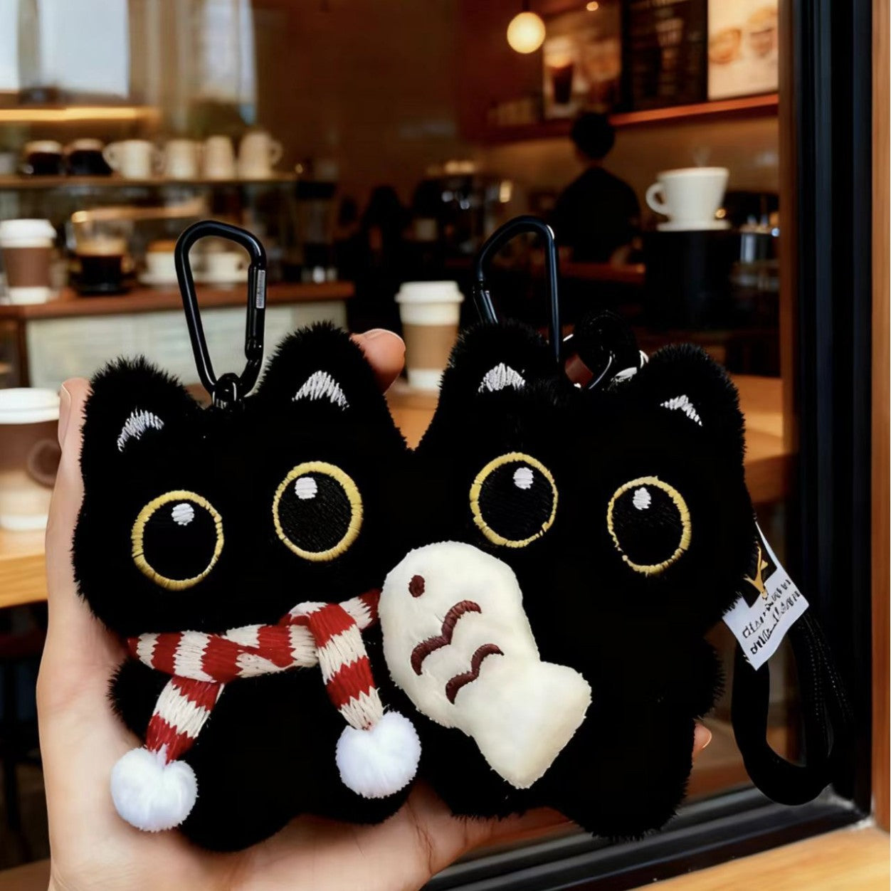 Cute Plush Keychain Featuring A Kitty Hugging A Little Fish