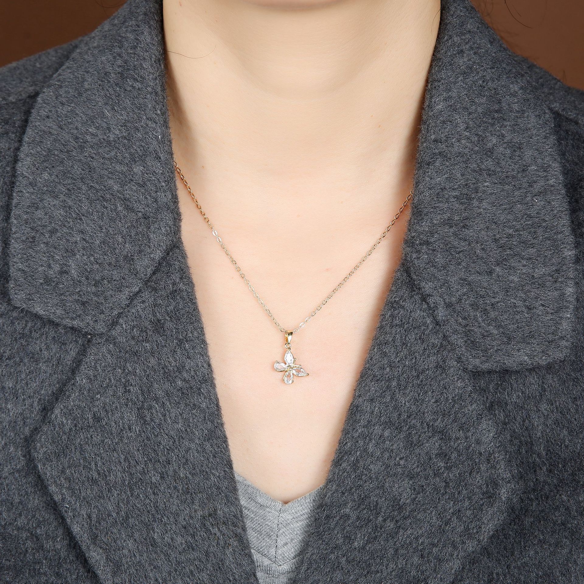 Niche Design Light Luxury Collarbone Chain For Women