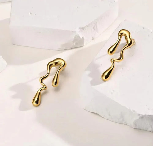 Bold Waterdrop Statement Earring