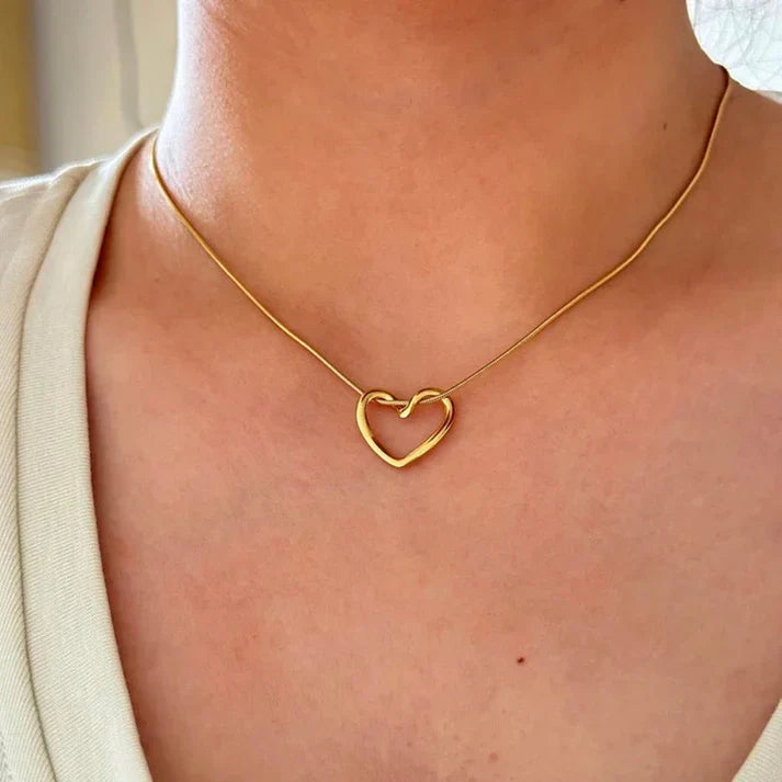 Heart Pendant Necklace -Elegant Love Gift Jewelry