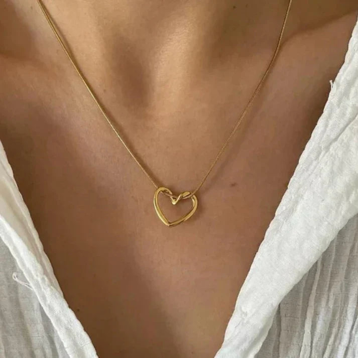 Heart Pendant Necklace -Elegant Love Gift Jewelry